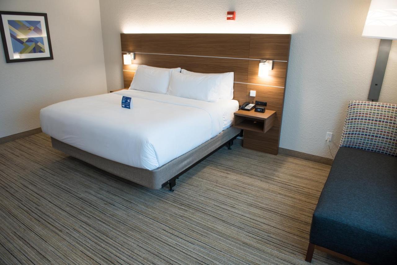 Holiday Inn Express&Suites - Merrillville, an IHG Hotel Extérieur photo
