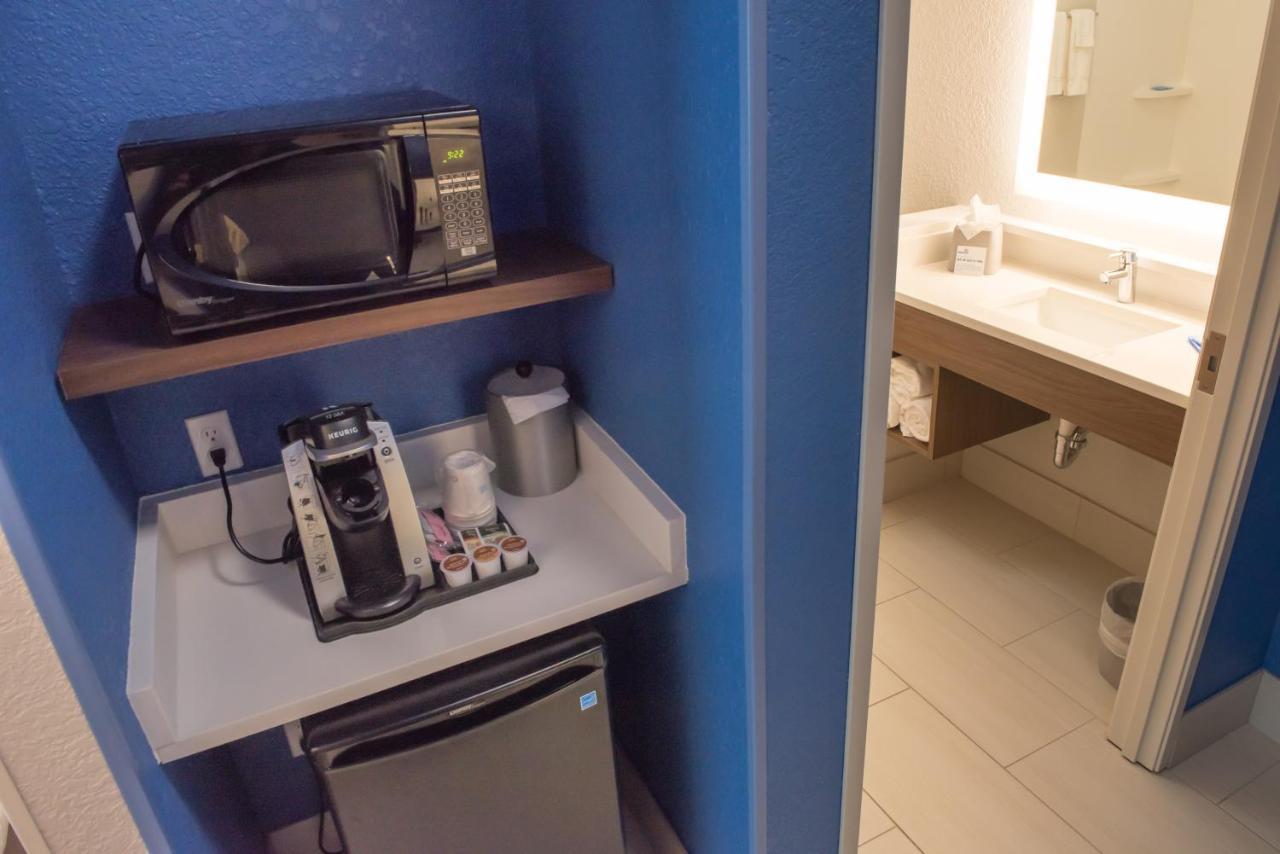 Holiday Inn Express&Suites - Merrillville, an IHG Hotel Extérieur photo