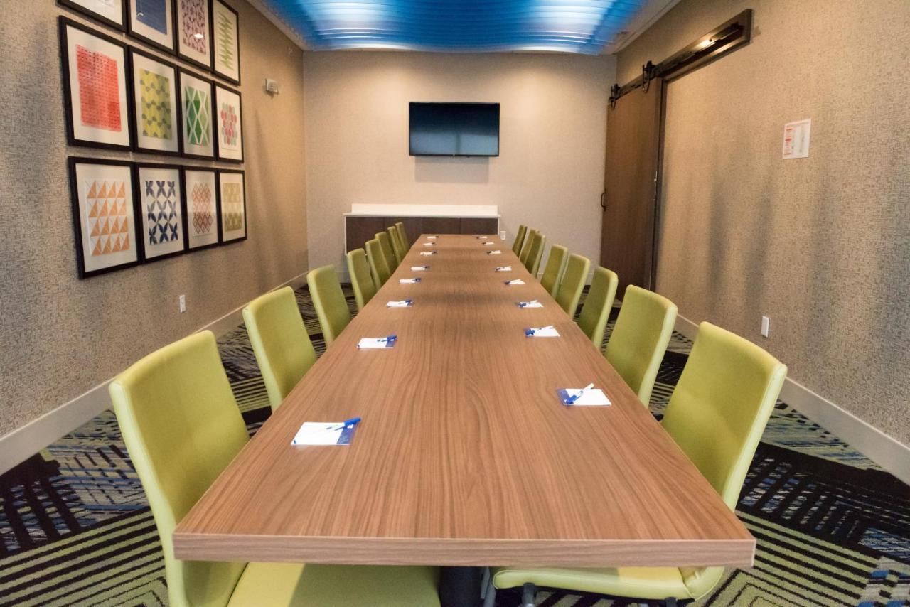 Holiday Inn Express&Suites - Merrillville, an IHG Hotel Extérieur photo