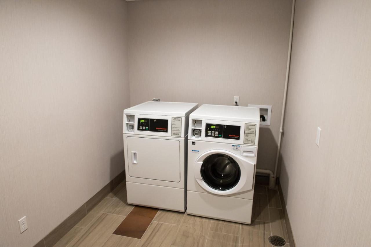 Holiday Inn Express&Suites - Merrillville, an IHG Hotel Extérieur photo