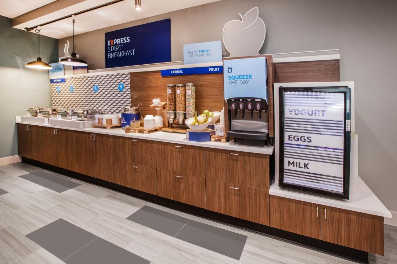 Holiday Inn Express&Suites - Merrillville, an IHG Hotel Extérieur photo